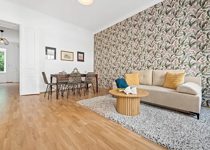 Апартаменти Rochus-market Is Calling - By 4ty3 *